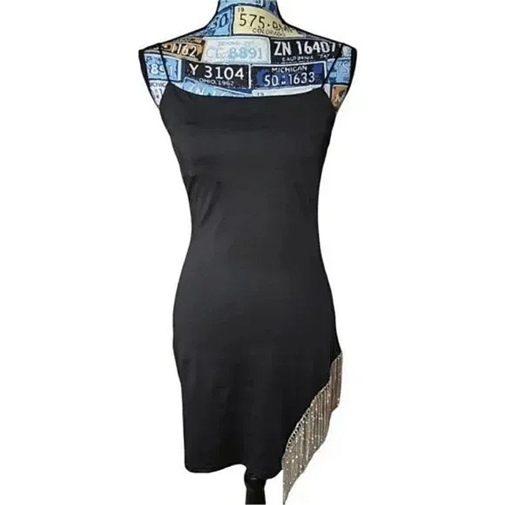 NWT gemmed tassel party dress size medium sexy black and silverMs. Mannequin we
